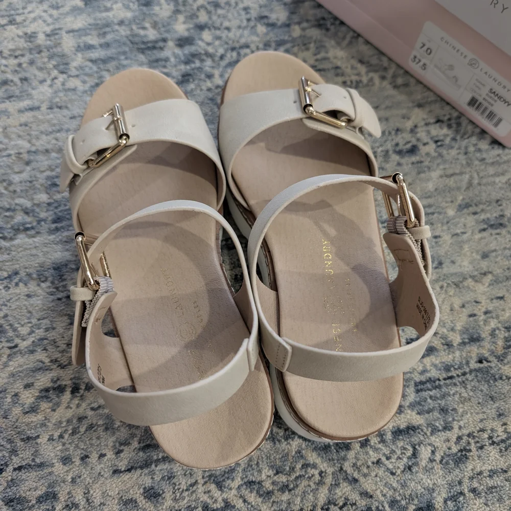 Women's Beige Sandals - Picture 5 of 6